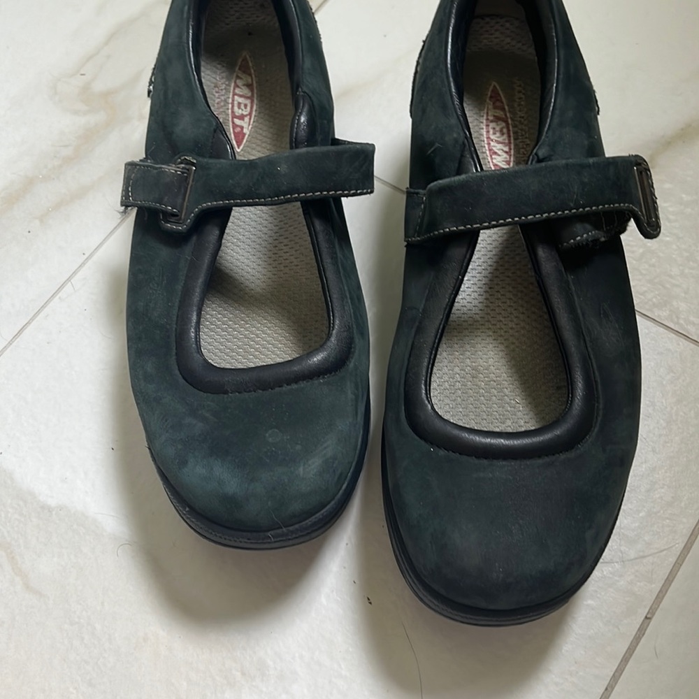 MBT kaya Mary Janes 8.5